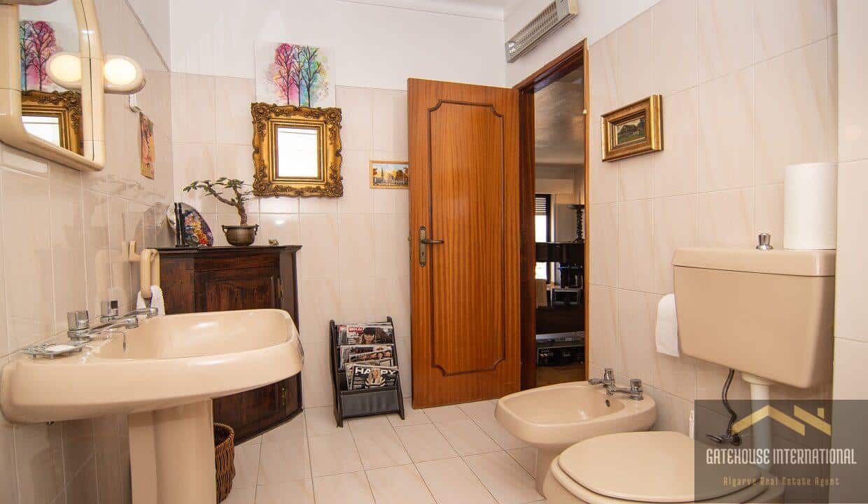 Duplex 4 Bedroom Apartment In Portimao Algarve 25