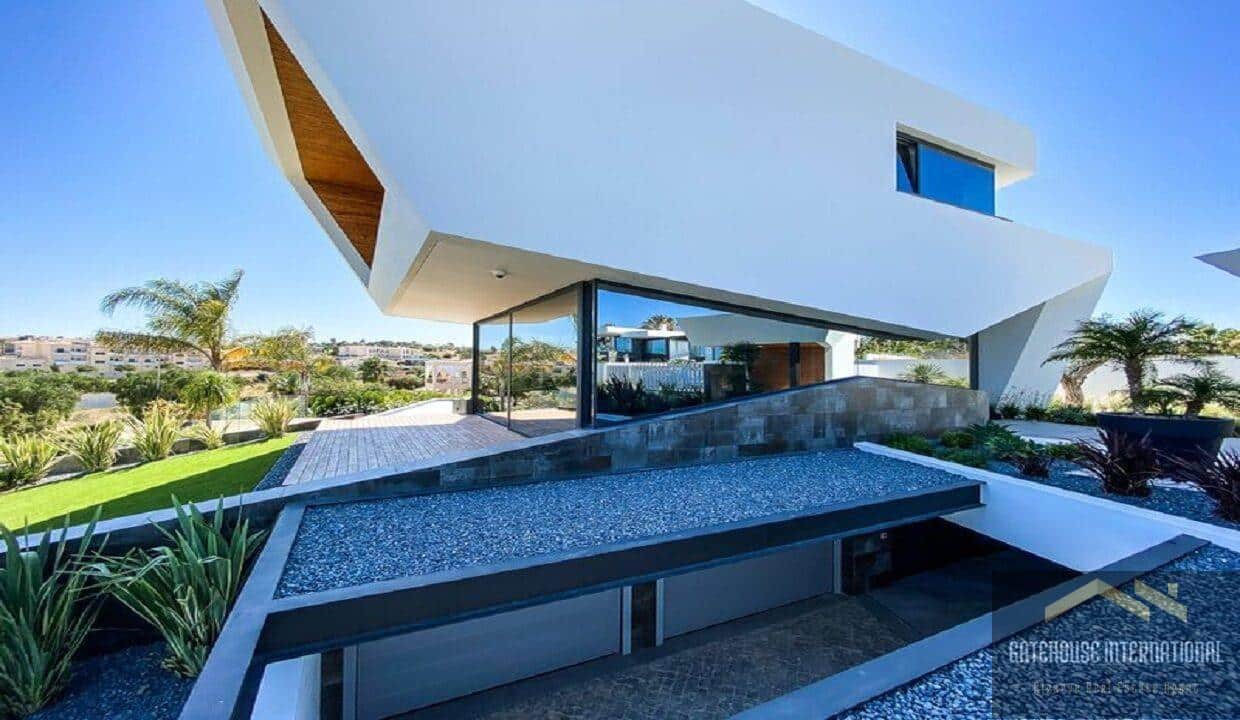 Luxury Algarve Modern Villa In Porto do Mos Lagos111