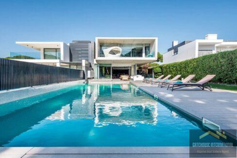 Modern 4 Bed Property For Sale In Vilamoura 2