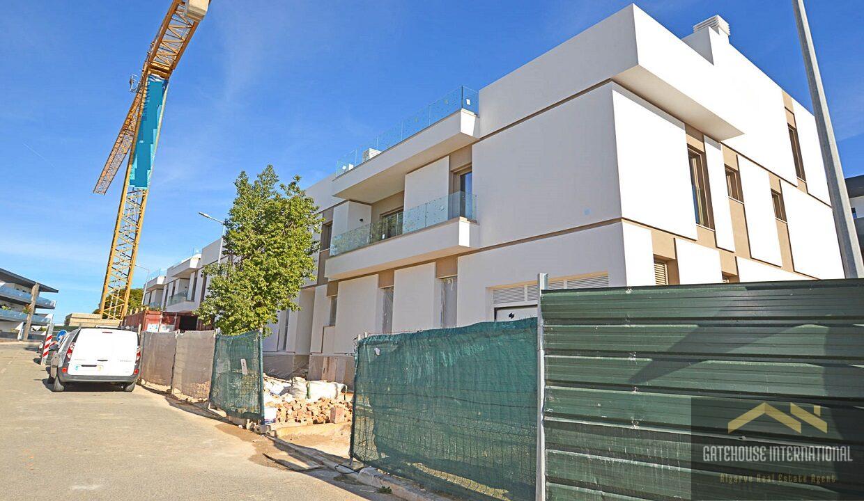 New 2 Bedroom Apartment With Garage In Cabanas De Tavira Algarve 1