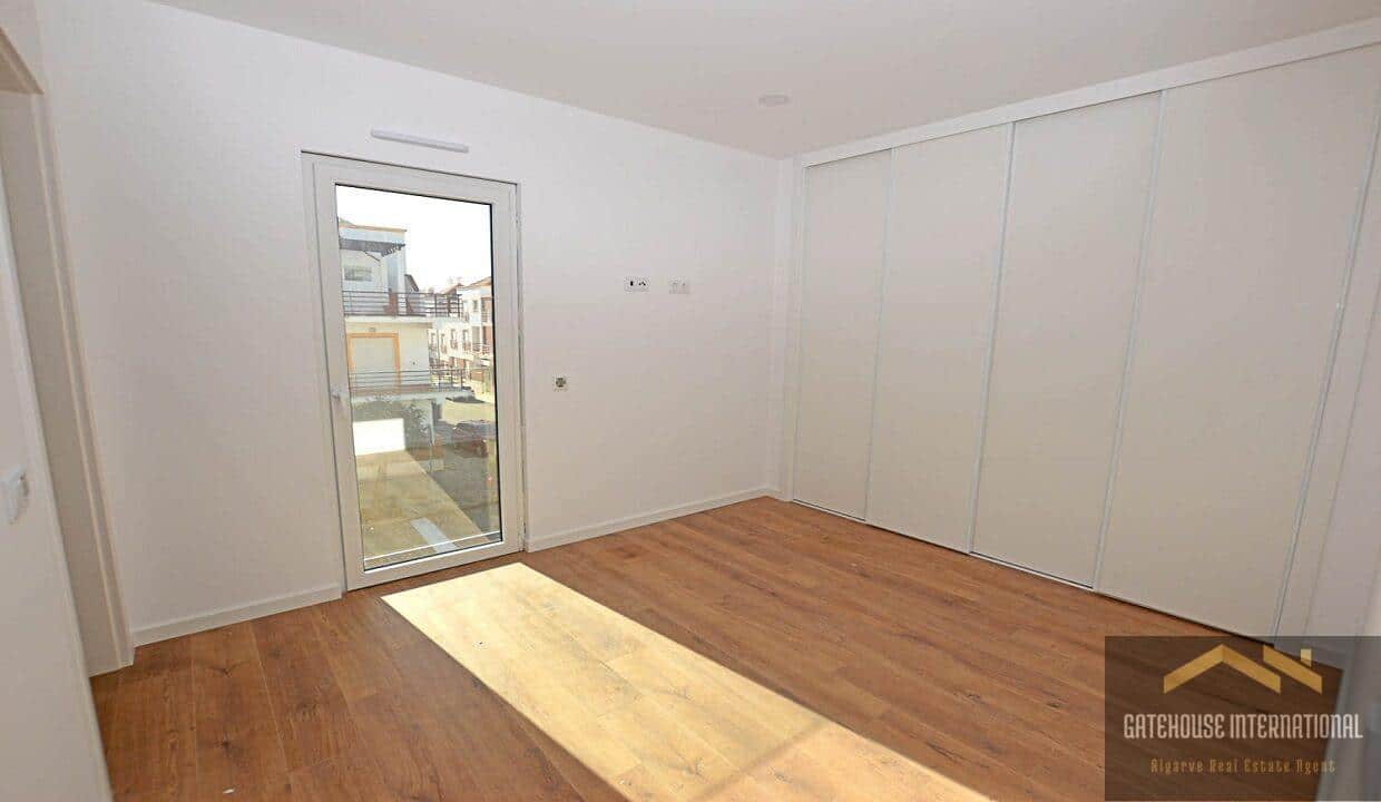 New 2 Bedroom Apartment With Garage In Cabanas De Tavira Algarve 7