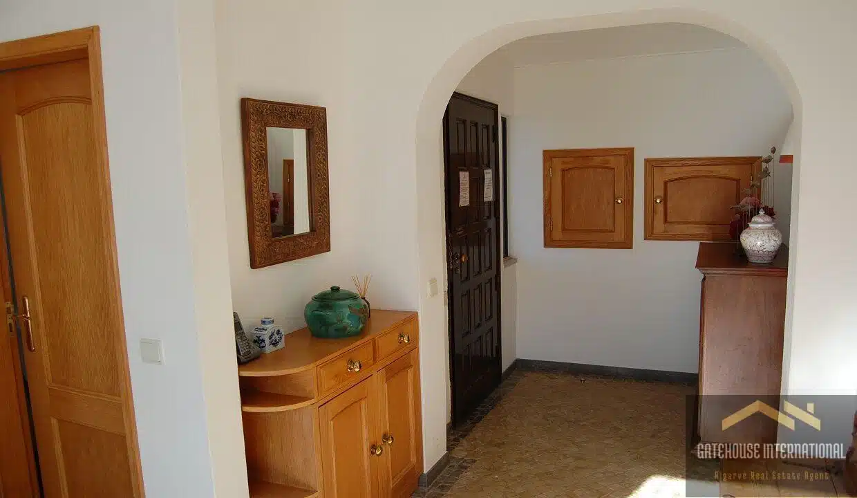 Single Storey 4 Bed Villa With Pool In Carvoeiro 18