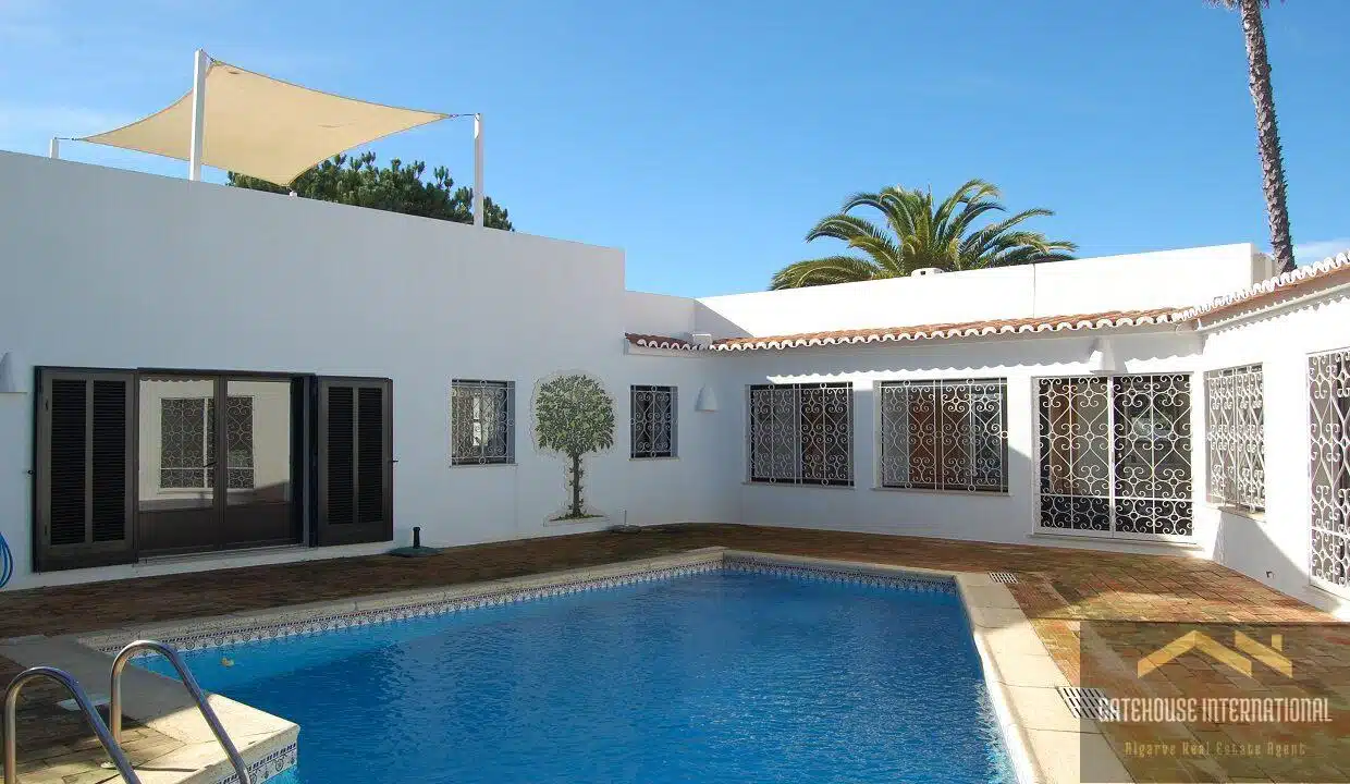 Single Storey 4 Bed Villa With Pool In Carvoeiro 2