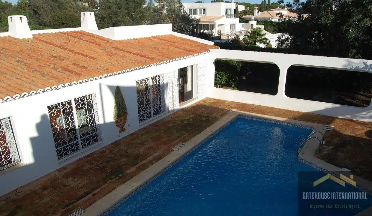 Single Storey 4 Bed Villa With Pool In Carvoeiro 32