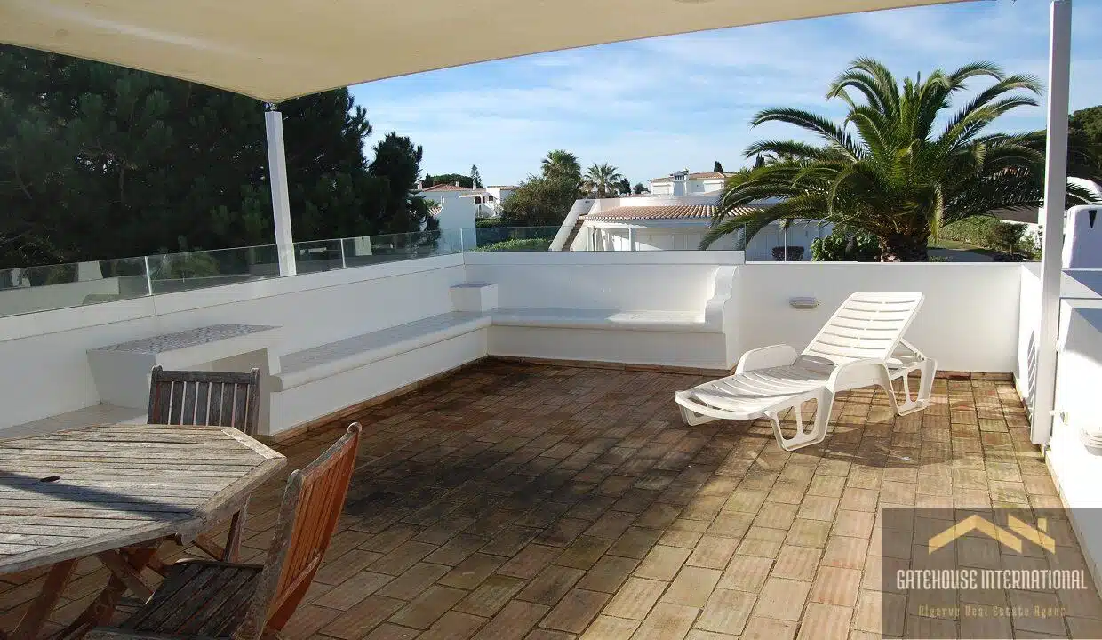 Single Storey 4 Bed Villa With Pool In Carvoeiro 39