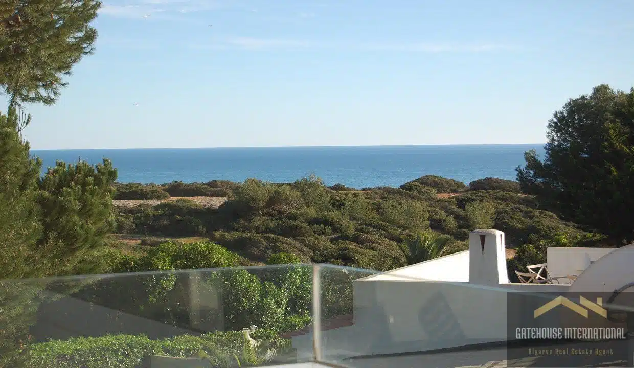 Single Storey 4 Bed Villa With Pool In Carvoeiro 4