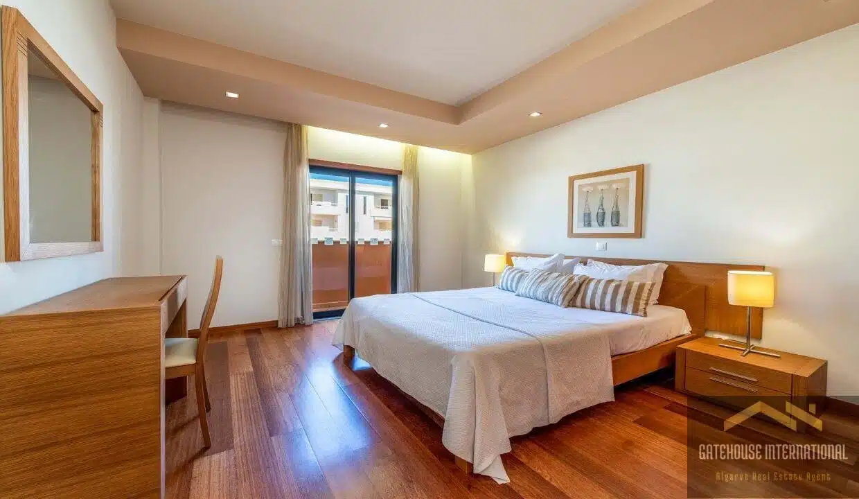 2 Bed Apartment In Praia da Luz Algarve For Sale 76