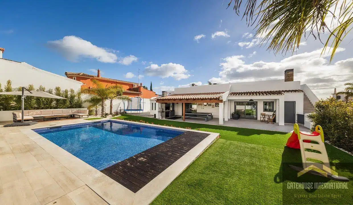 3 Bed Modern Villa With Pool In Loule Algarve For Sale 34