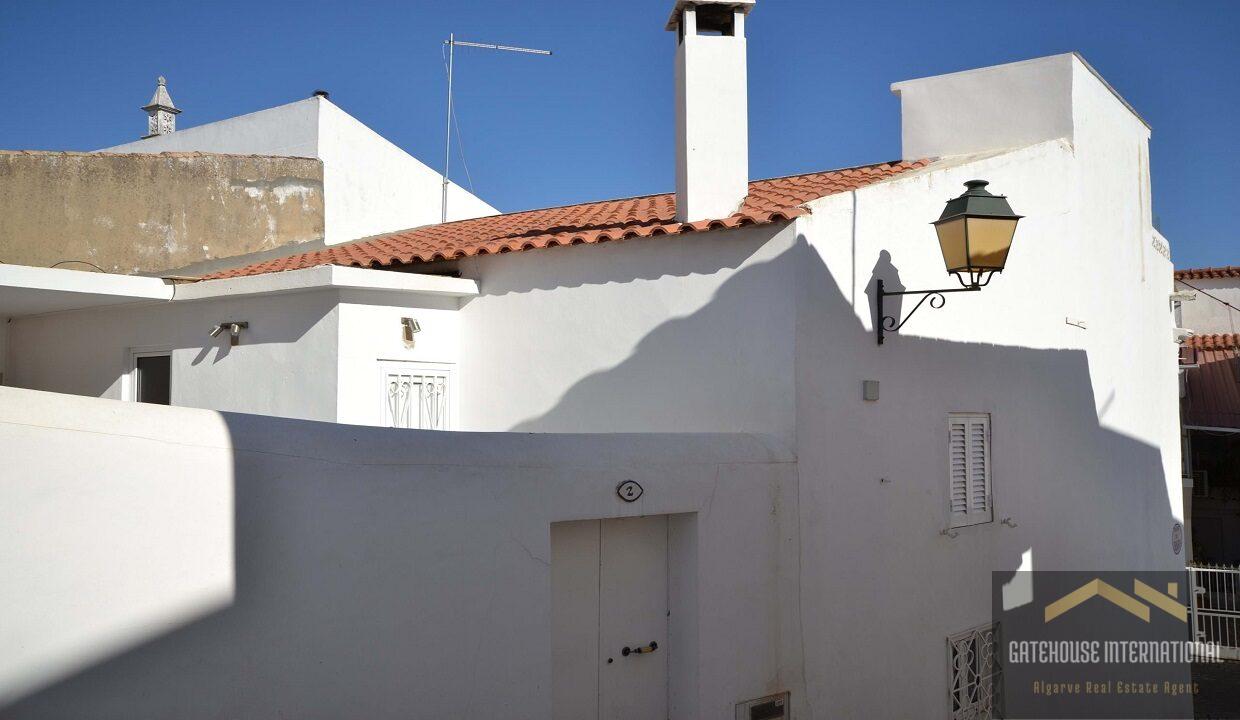 4 Bed Renovated House In Alte Central Algarve23