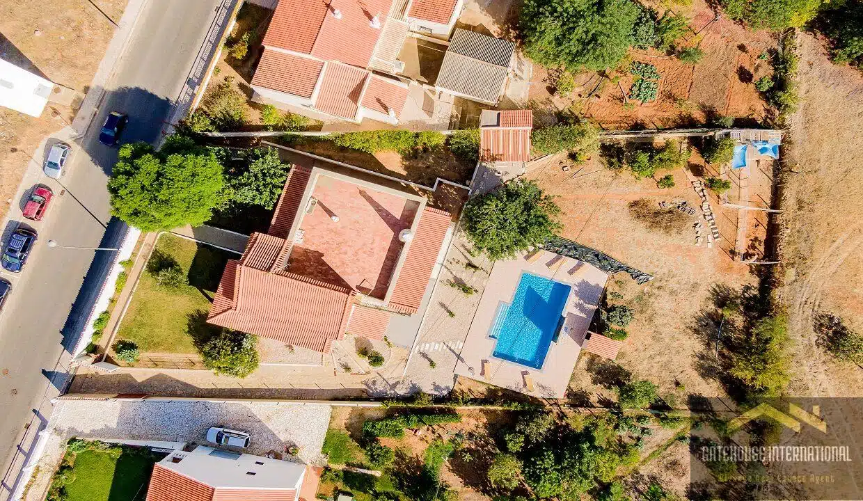 4 Bed Villa For Sale In Esteval Almancil Algarve4