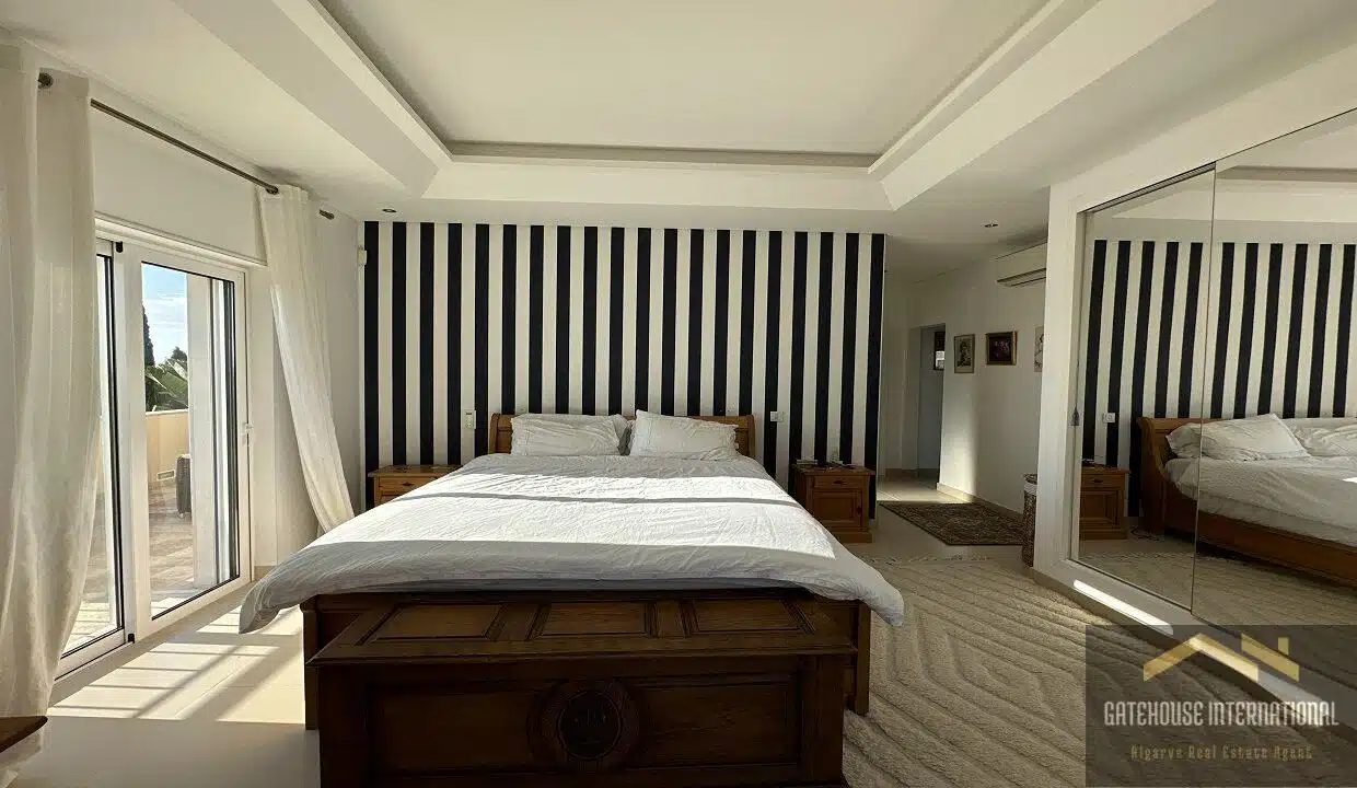 4 Bed Villa For Sale On The Crest Almancil Algarve 87