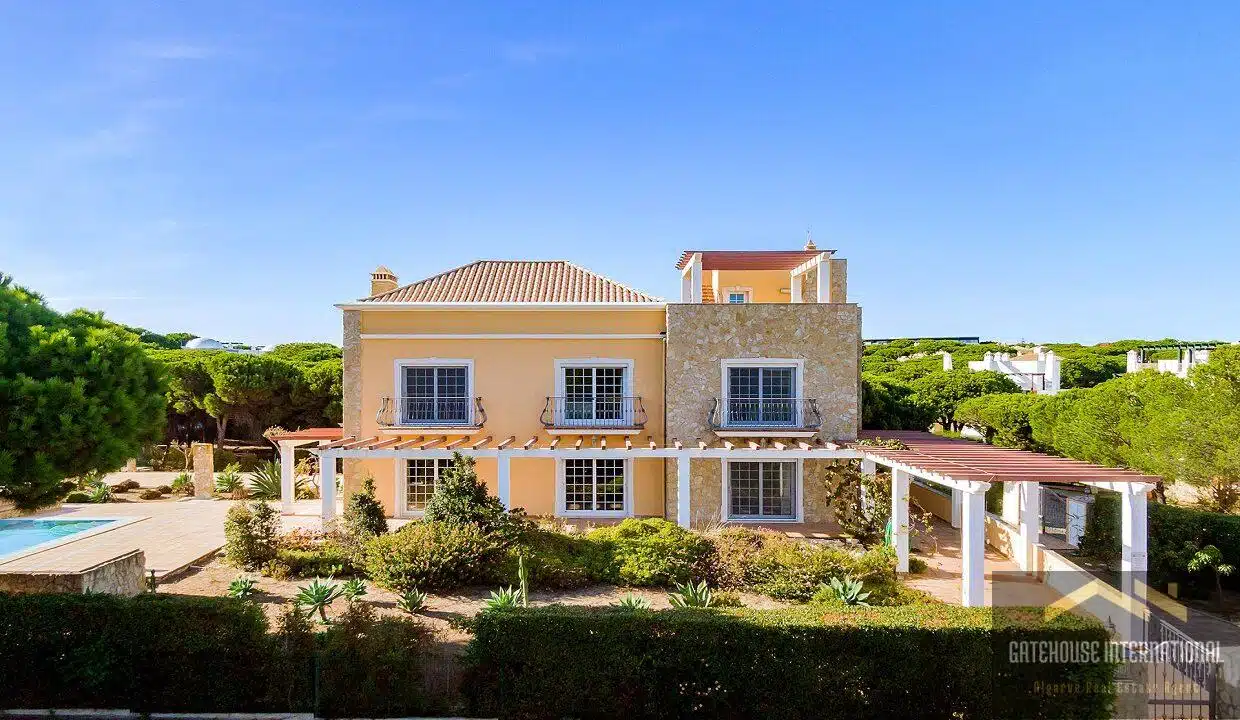 5 Bed Villa For Sale In Praia Verde East Algarve 2
