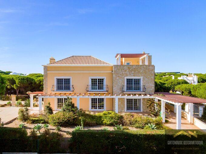Villa de 5 Chambres à Vendre à Praia Verde Est Algarve 2