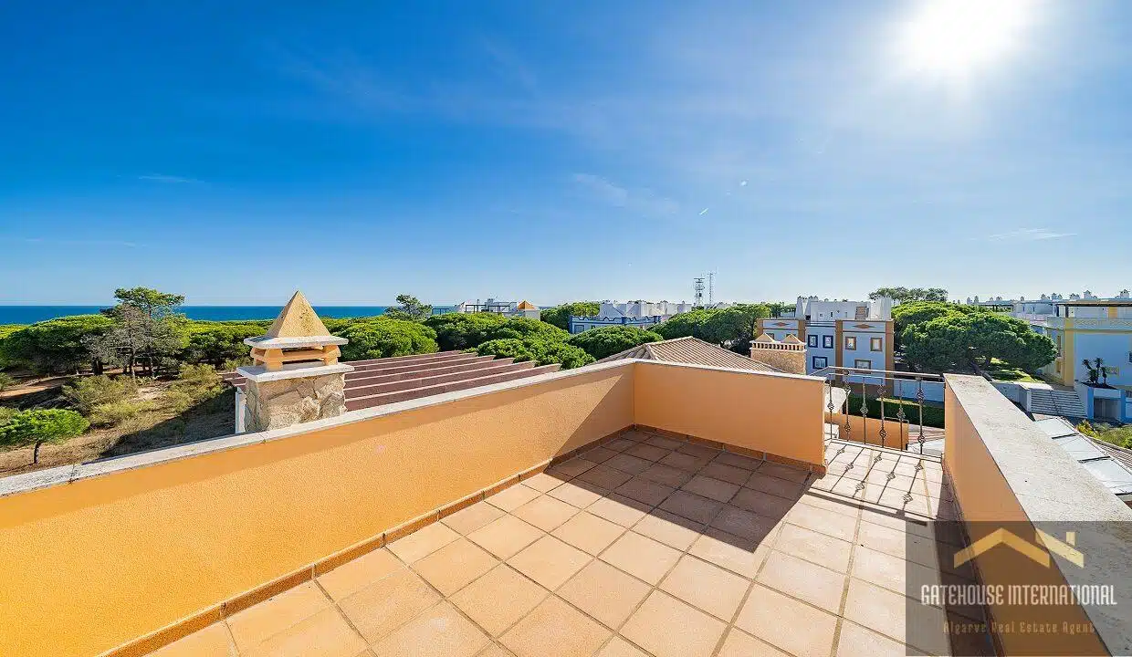 5 Bed Villa For Sale In Praia Verde East Algarve 8