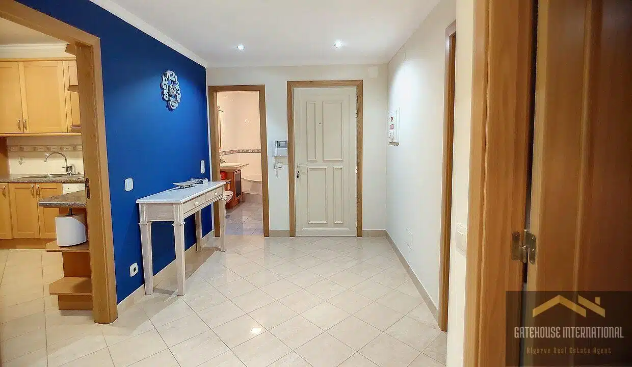 Top Floor 3 Bed Apartment For Sale In Albufeira Algarve 8