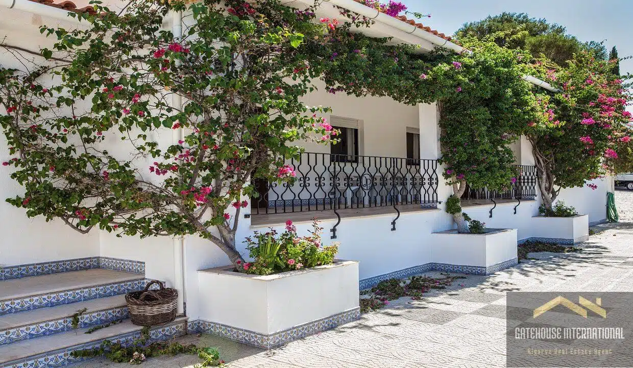 Villa With Guest Annexes Tennis Court Pool In Almancil Algarve 65