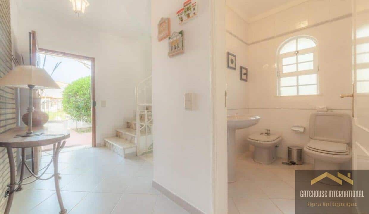 Villa With Pool For Sale In Vilamoura Algarve 3