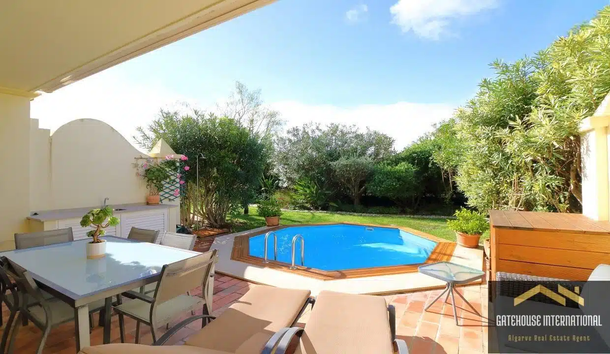3 Bed Property For Sale In Pinheiros Altos Golf Algarve 00