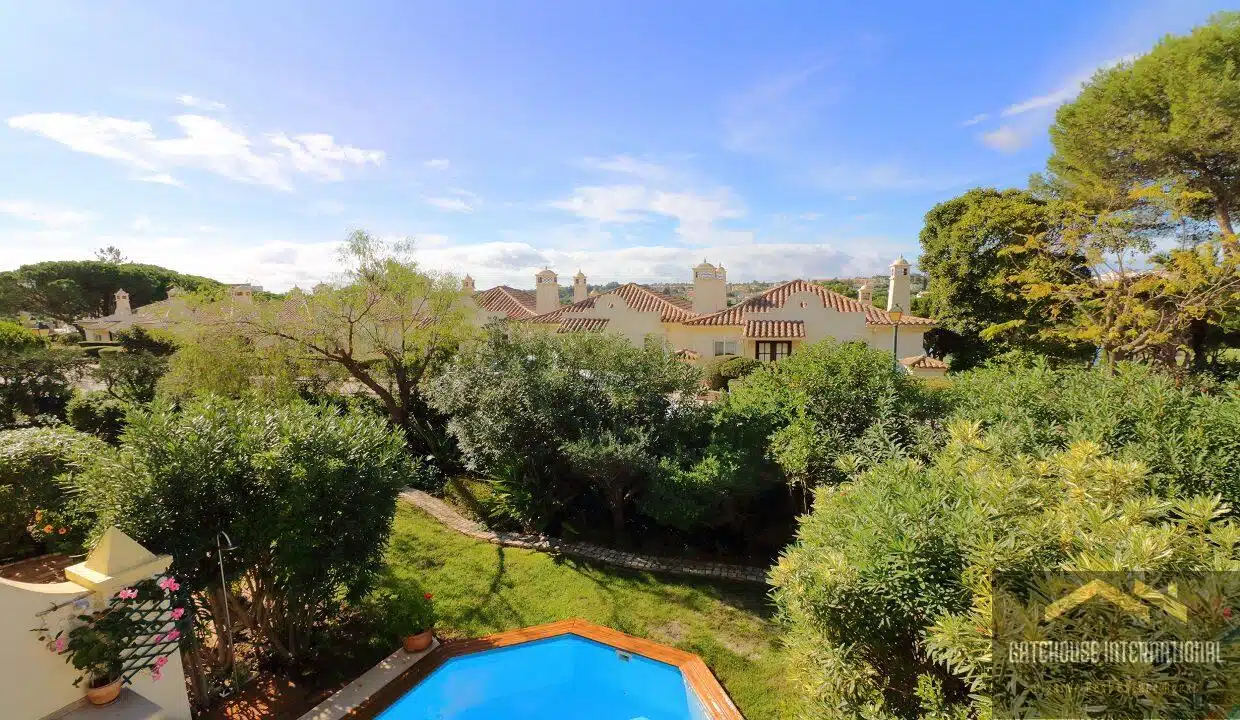 3 Bed Property For Sale In Pinheiros Altos Golf Algarve 23