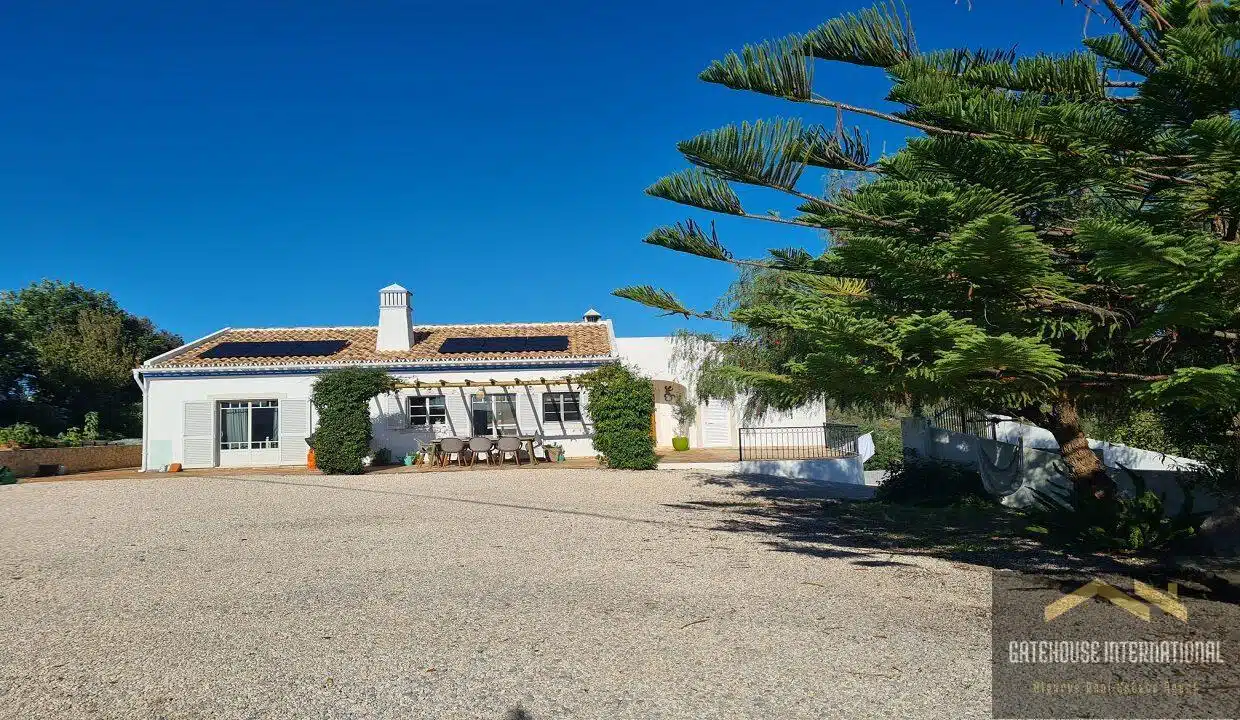 3 Bed Single Level Villa With Great Views In Sao Bras Algarve32