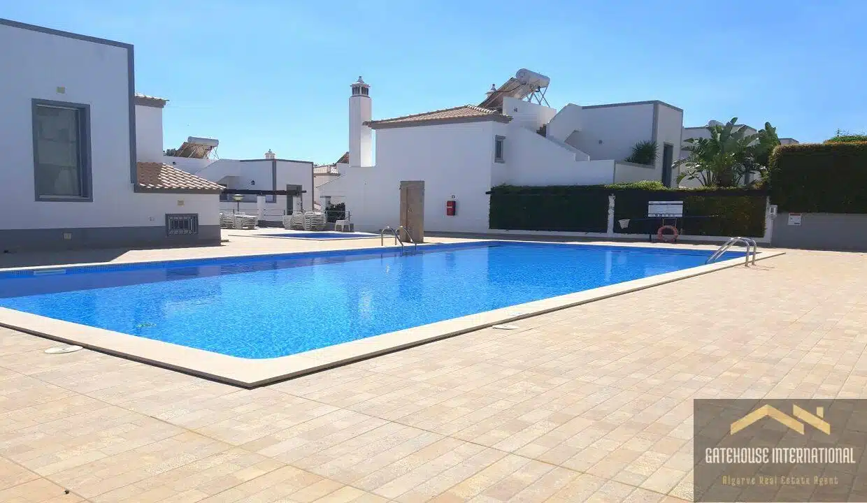 3 Bed Townhouse For Sale In Paderne Algarve 1