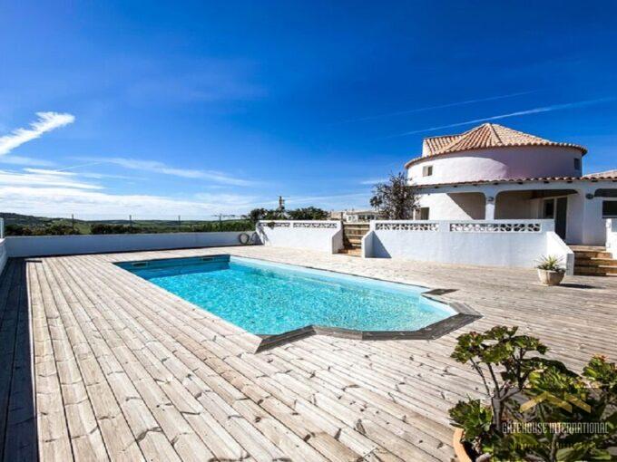 3-Bett-Villa mit 2-Bett-Gästewindmühle in Budens Algarve