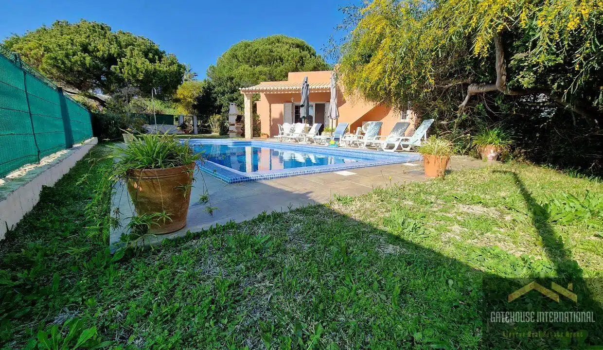 3 Bed Villa With Pool In Carvoeiro Algarve For Sale32