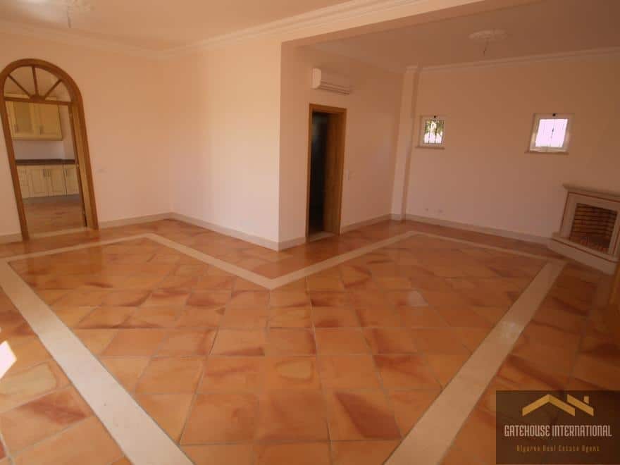 4 Bed Semi Detached Villa In Santa Barbara Algarve1