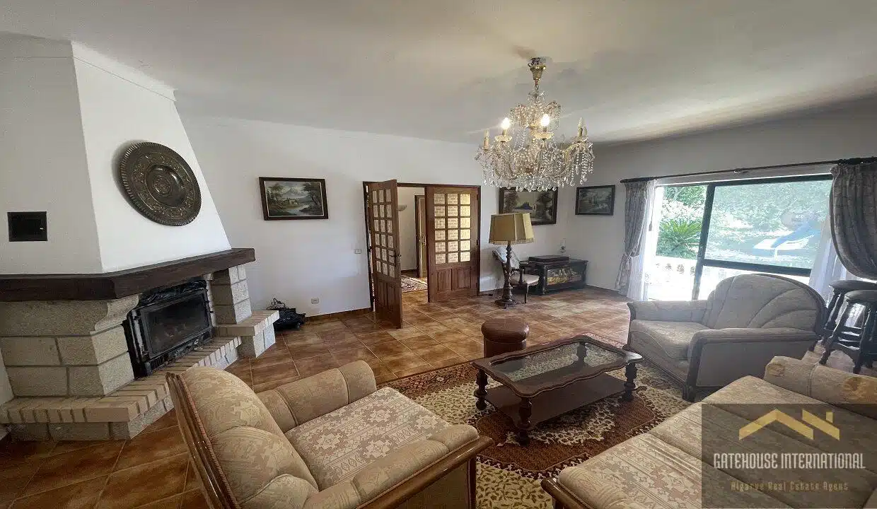 4 Bed Villa For Sale In Almancil Algarve 23