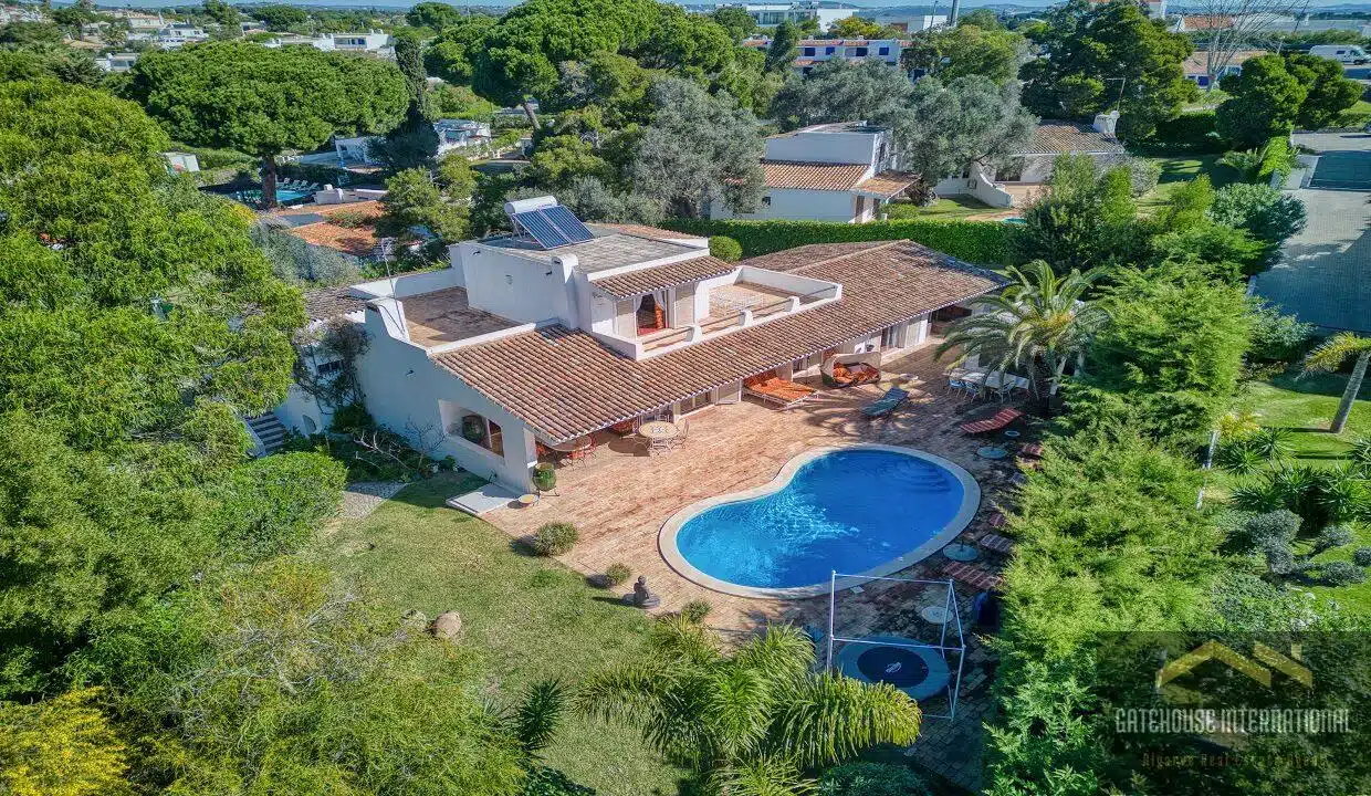 5 Bed Villa For Sale In Balaia Olhos d Agua Algarve For Sale 23