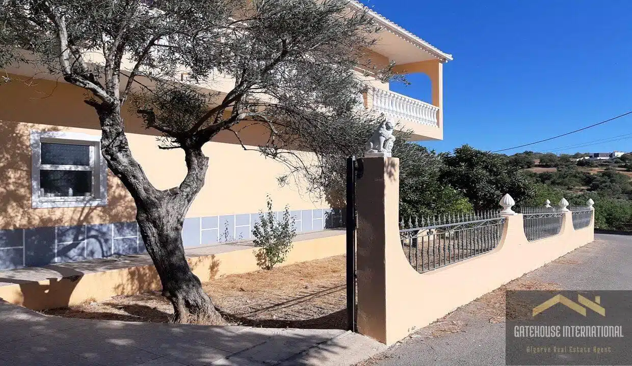 5 Bed Villa For Sale In Mesquita Sao Bras Algarve 32