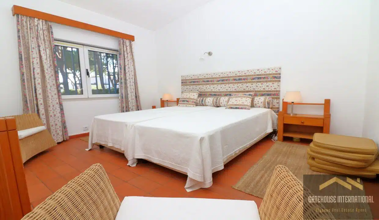 5 Bed Villa With Pool In Vilamoura Algarve For Sale 9
