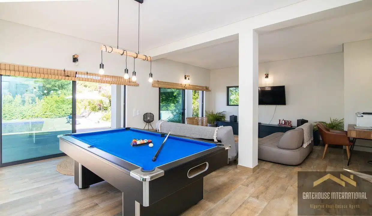 7 Bed Modern Villa For Sale On Vila Sol Golf Resort Algarve 0