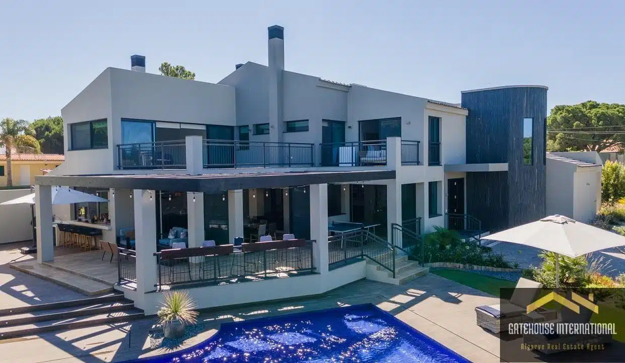 7-Bed-Modern-Villa-For-Sale-On-Vila-Sol-Golf-Resort-Algarve