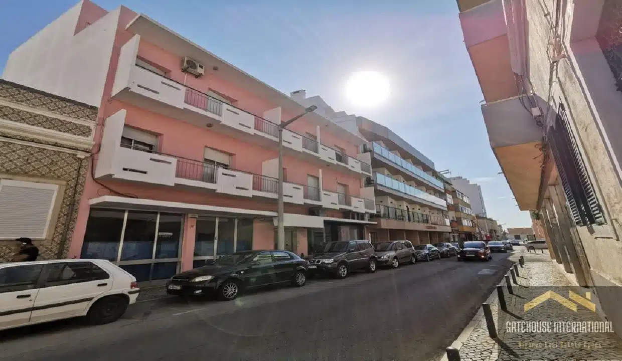 Algarve Property Investment With 6 Individual Apartments In Faro 2