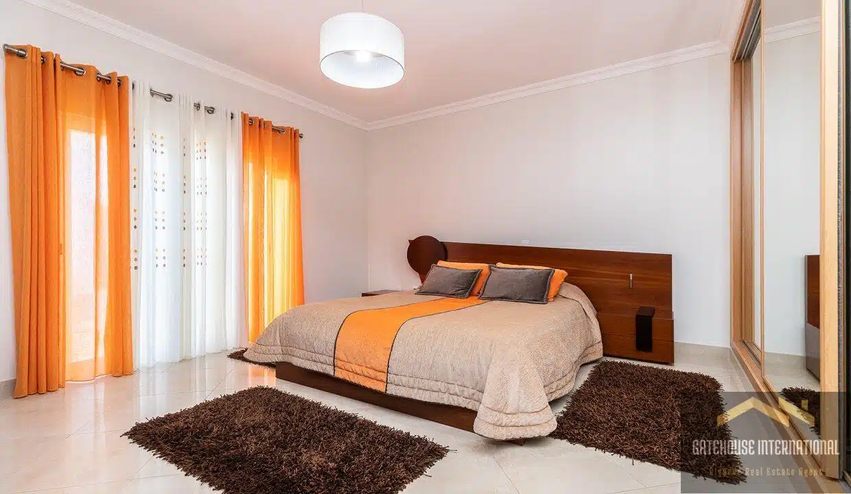 Detached 4 Bed Villa For Sale In Castro Marim Algarve 32