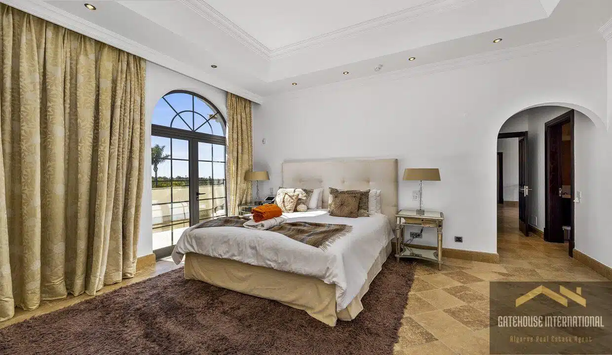 Luxury Villa For Sale In Boliqueime Algarve With Sea Views12