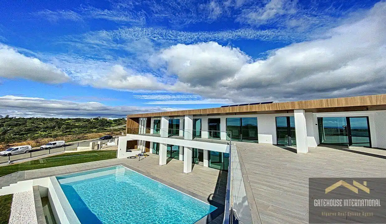 Modern Contemporary Golf Villa In Monte Rei Algarve 12