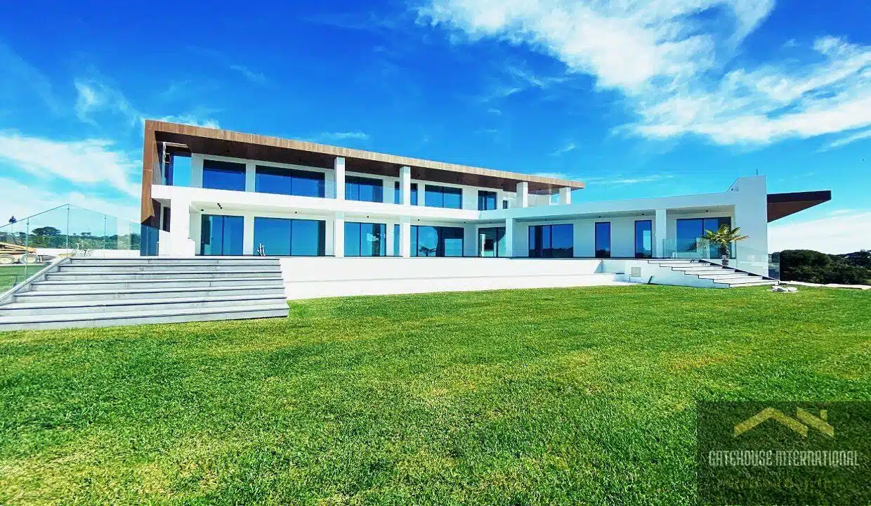 Modern Contemporary Golf Villa In Monte Rei Algarve 76
