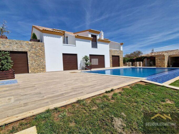 Villa neuve de 4 chambres à vendre à Santo Estevao Tavira Algarve 1111