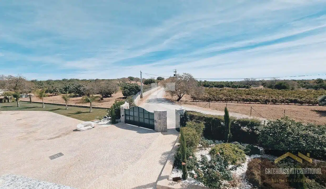 New 4 Bed Villa For Sale In Santo Estevao Tavira Algarve21