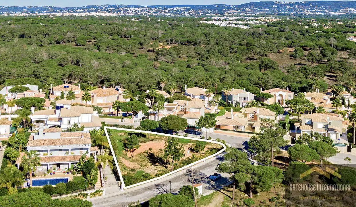 Plot To Build A Luxury Villa In Varandas do Lago Algarve4