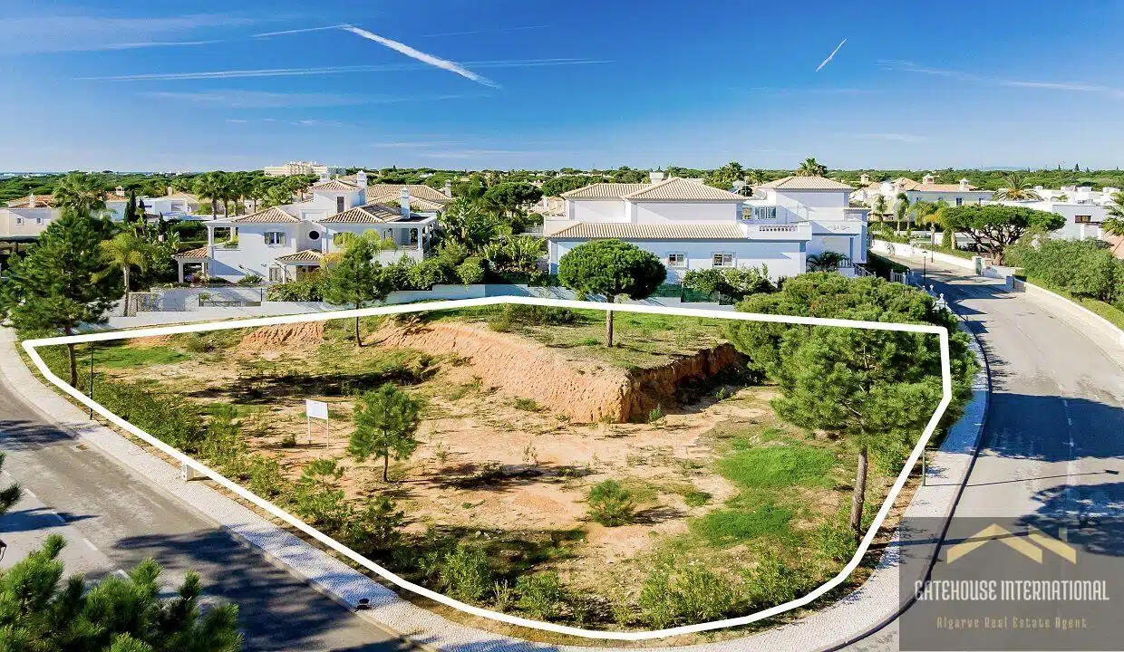 Plot To Build A Luxury Villa In Varandas do Lago Algarve6
