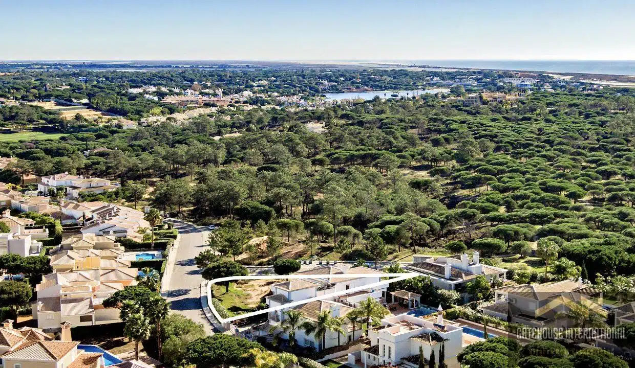 Plot To Build A Luxury Villa In Varandas do Lago Algarve8