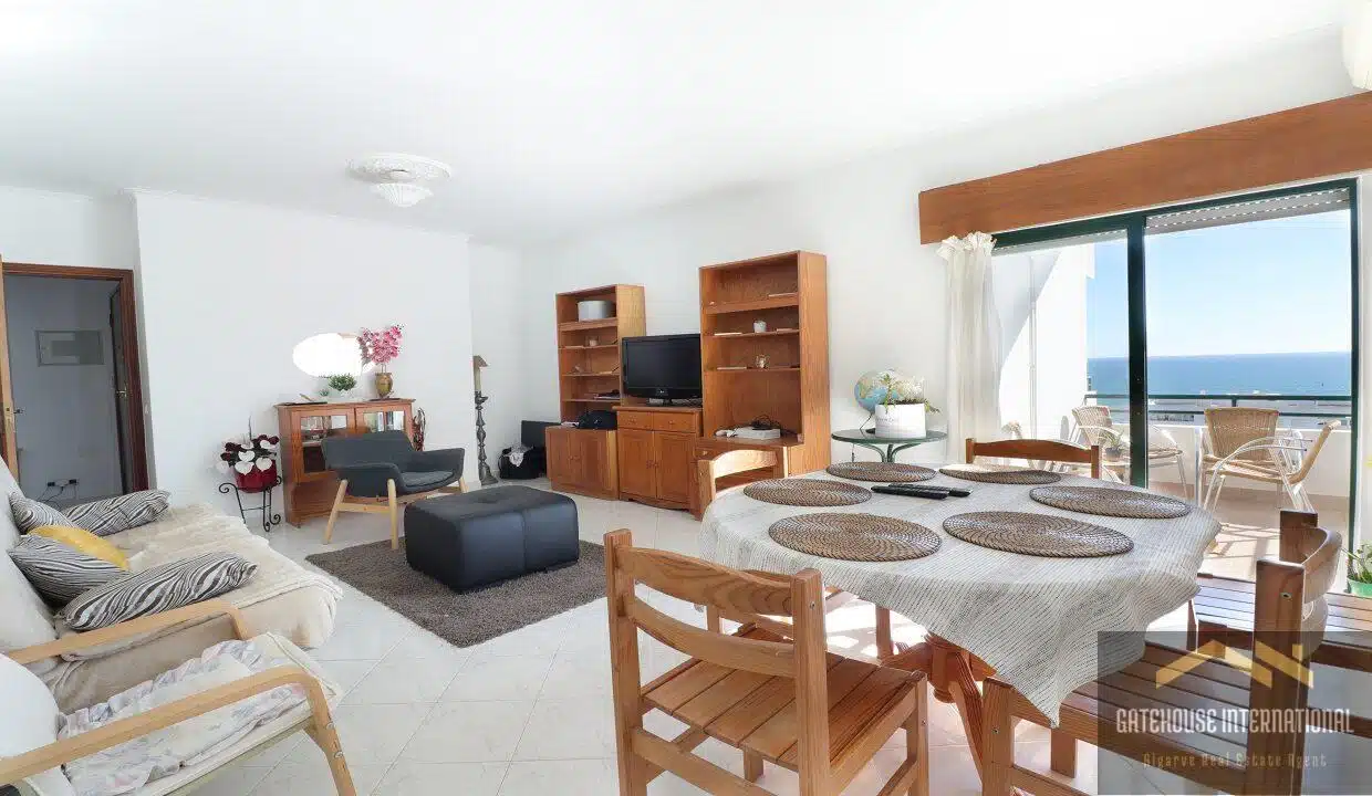 Sea View 2 Bedroom Apartment In Quarteira Algarve5