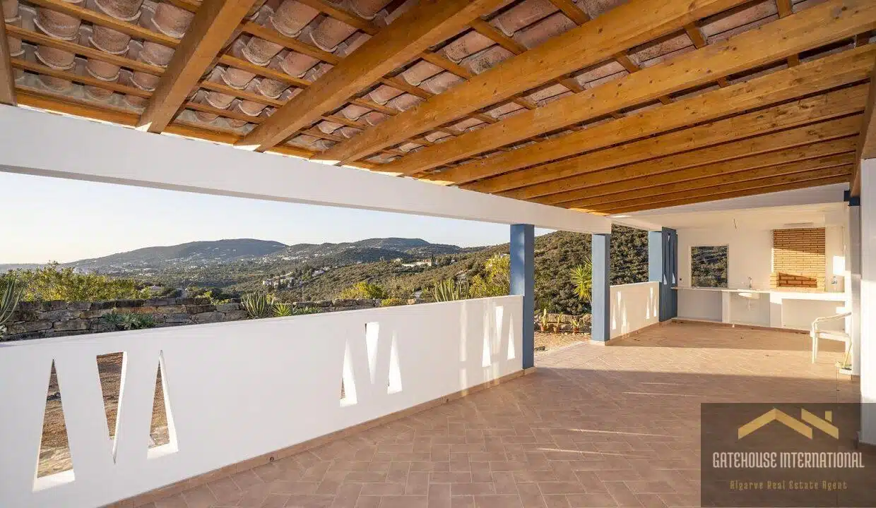 Sea View Villa For Sale In Santa Barbara de Nexe Algarve1