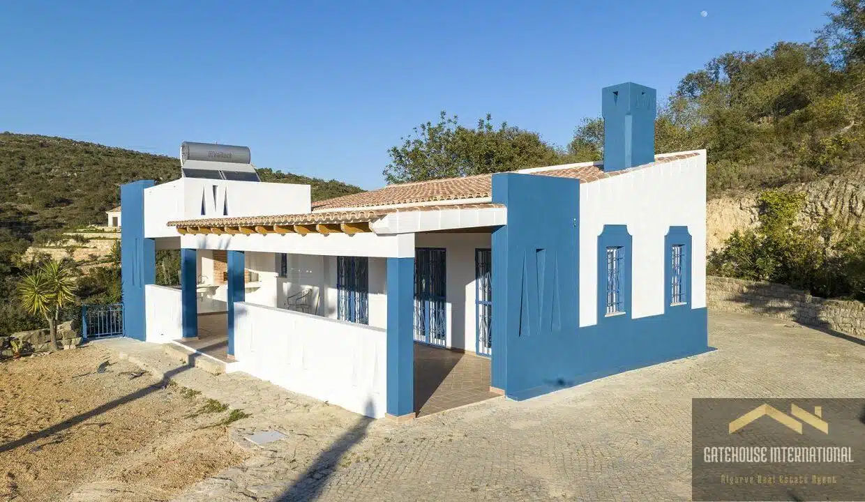 Sea View Villa For Sale In Santa Barbara de Nexe Algarve3