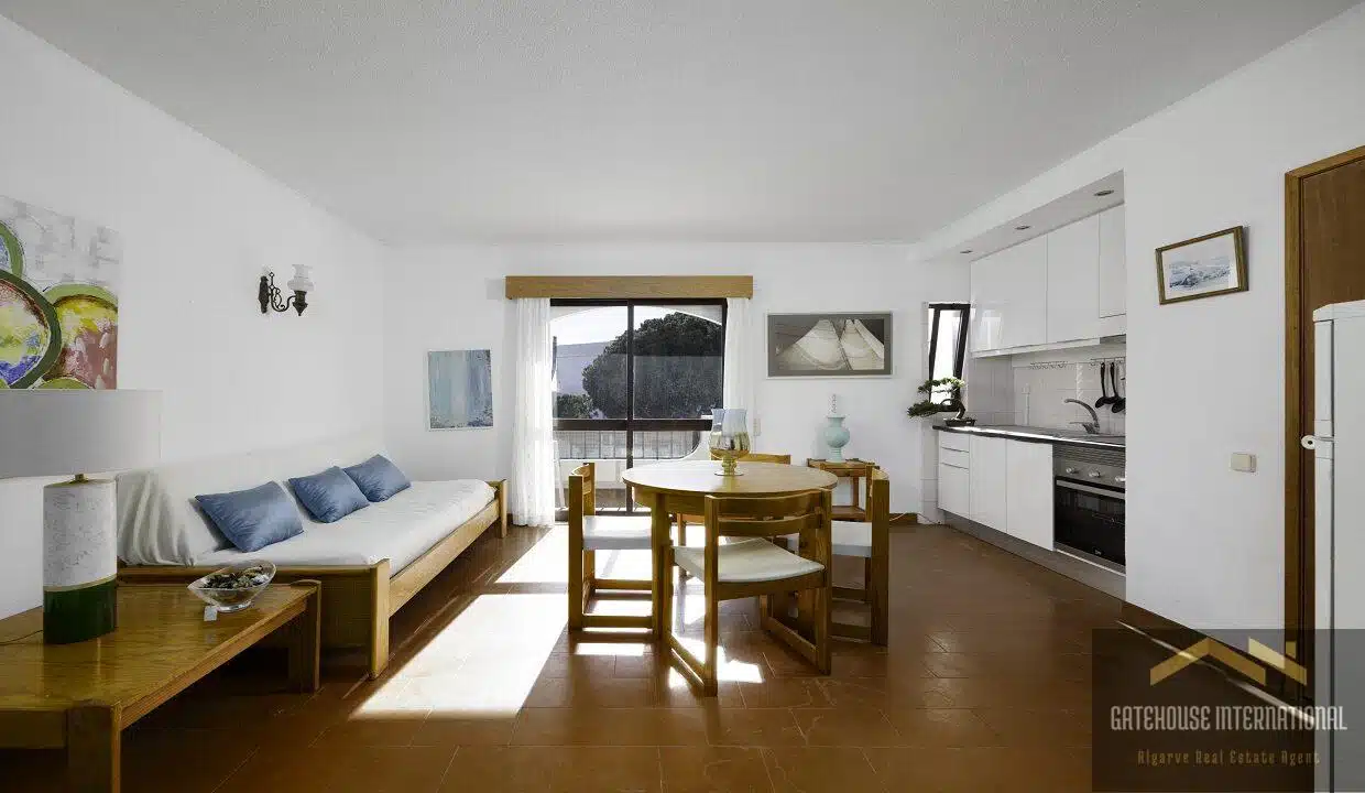 Studio Apartment For Sale In Vilamoura Algarve 1