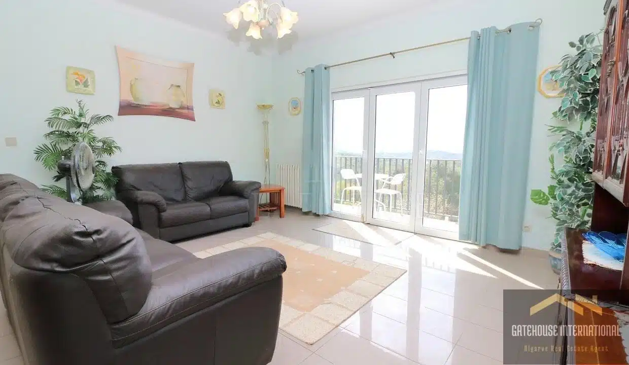Traditional 6 Bed Villa For Sale In Loule Algarve 89