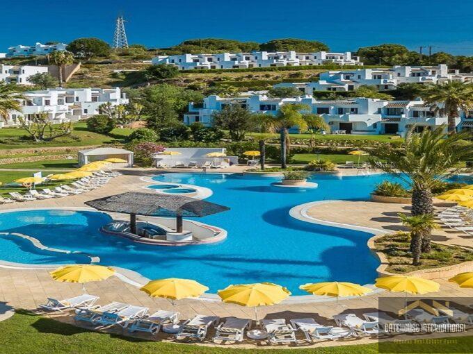 Städtisches Grundstück zum Bau eines 3-Bett-Hauses mit Pool in Albufeira Algarve1